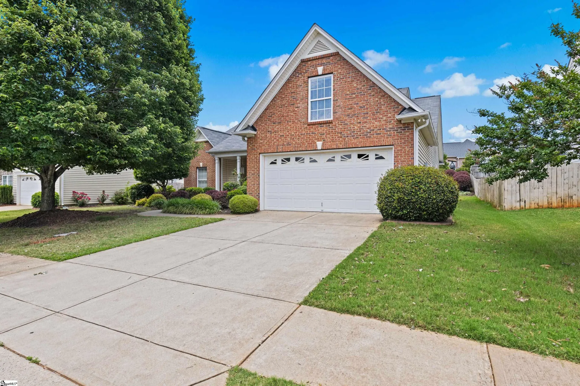 616 W Farrell Drive