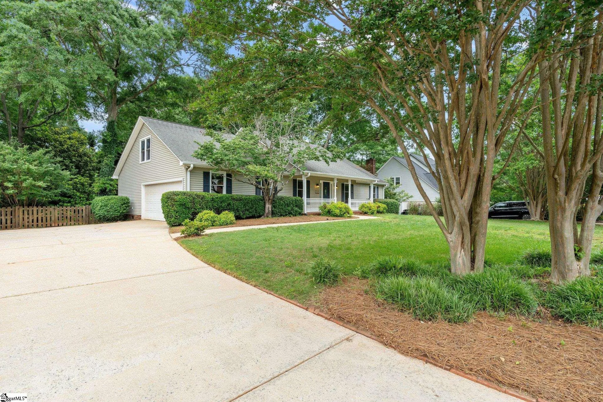 Property image 2 at 113 Roberts Farm Road, Simpsonville, SC 29681