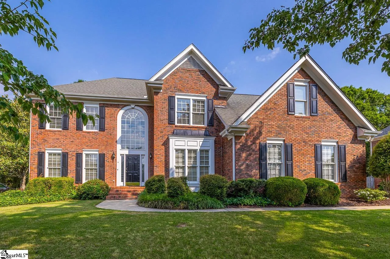 Property image 1 at 32 English Oak Road, Simpsonville, SC 29681