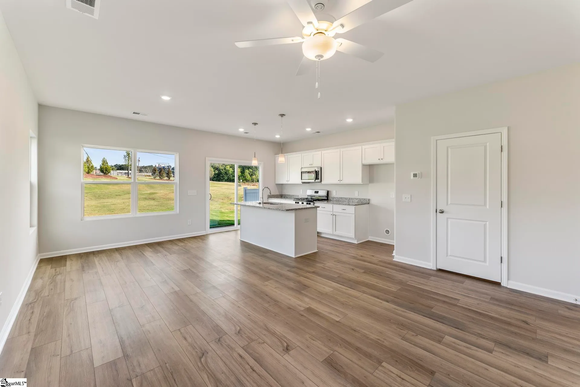 Property image 4 at 15 Nonnington Way, Taylors, SC 29687