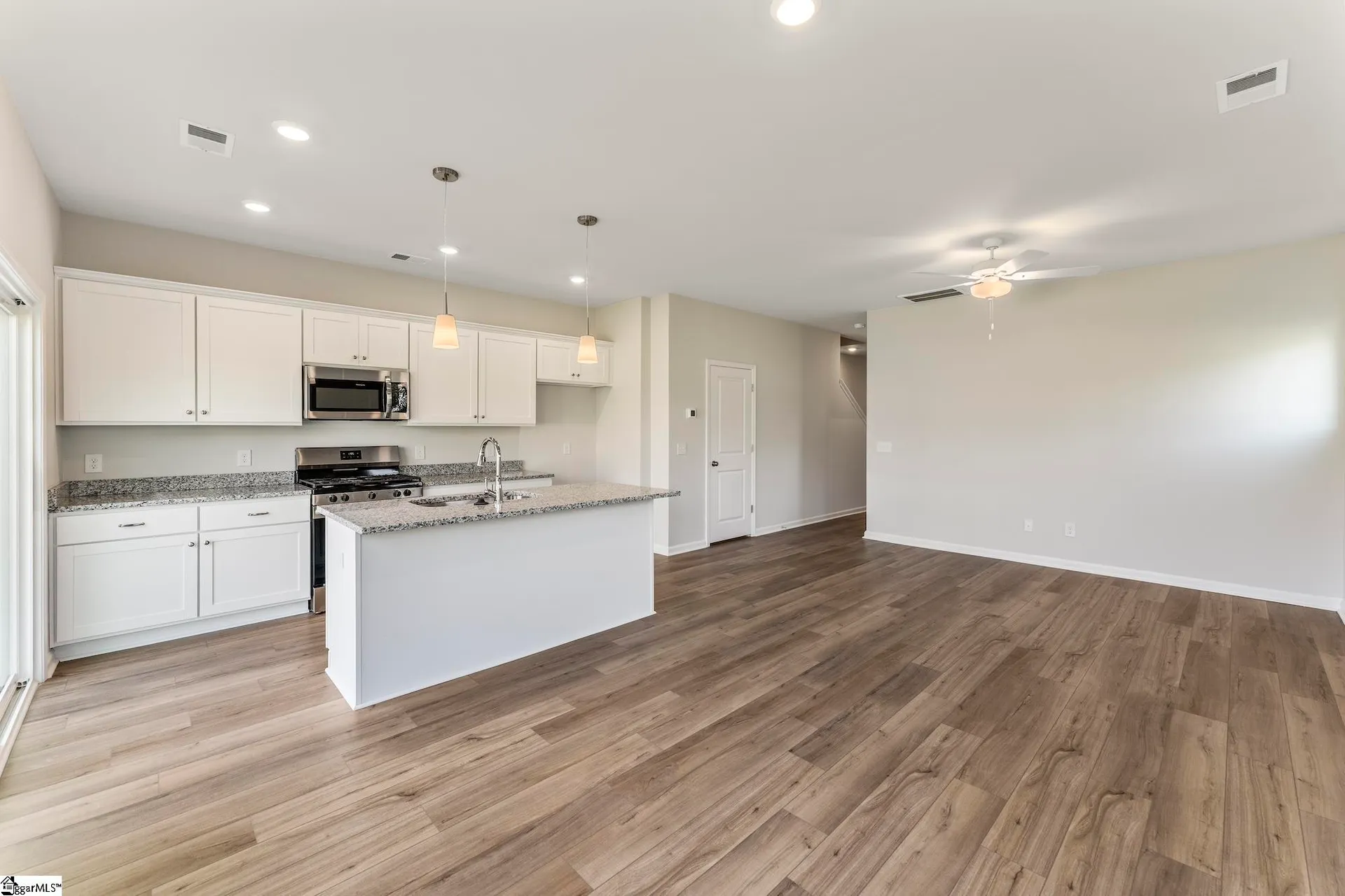 Property image 5 at 15 Nonnington Way, Taylors, SC 29687