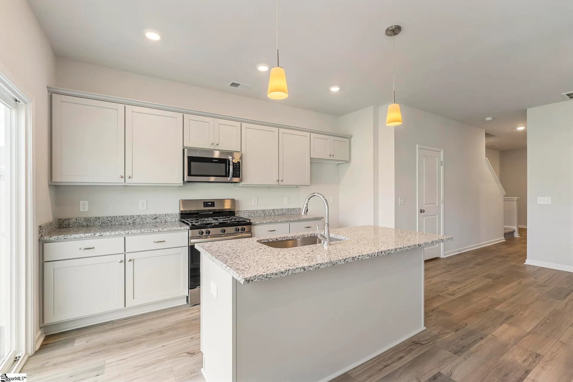 Property image 5 at 17 Nonnington Way, Taylors, SC 29687