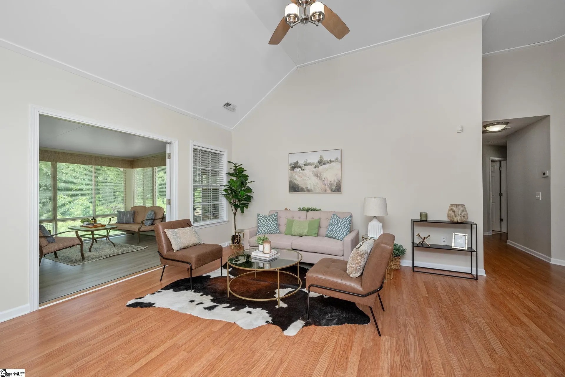 Property image 4 at 315a Winding Brook Court, Greenville, SC 29617