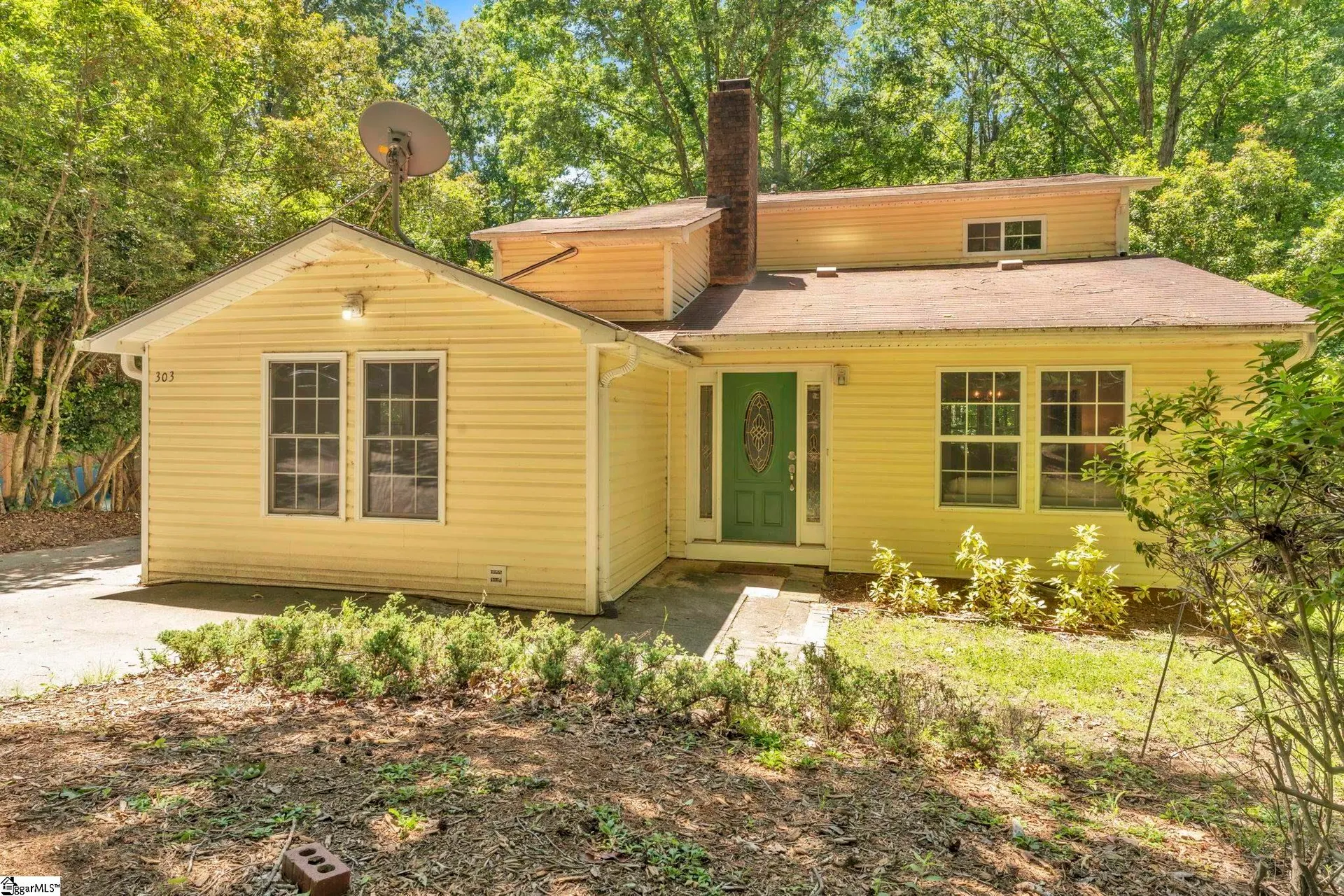 Property image 1 at 303 Manitowoc Drive, Westminster, SC 29693