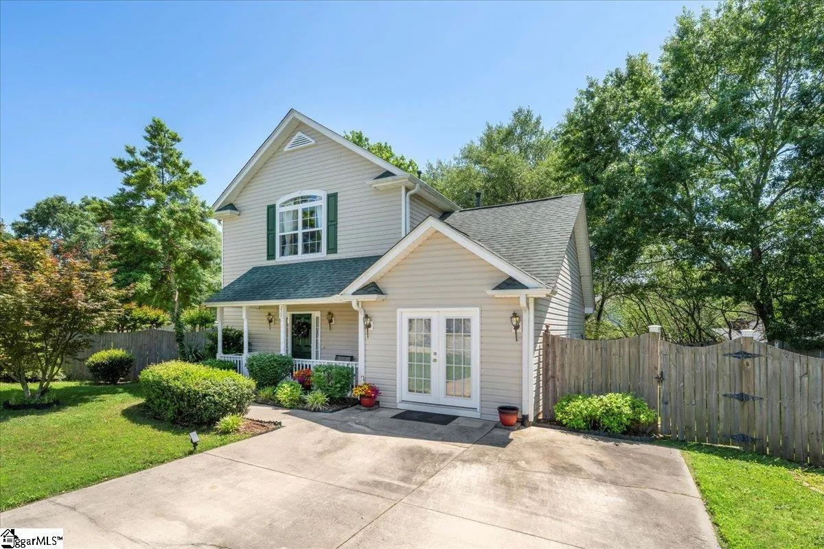 Property image 2 at 224 Jones Road, Taylors, SC 29687