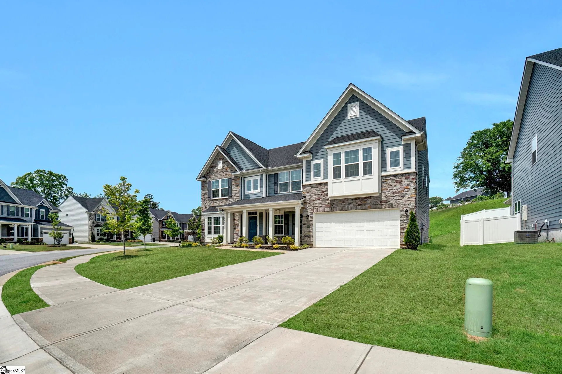 Property image 3 at 245 Chinook Drive, Greenville, SC 29607