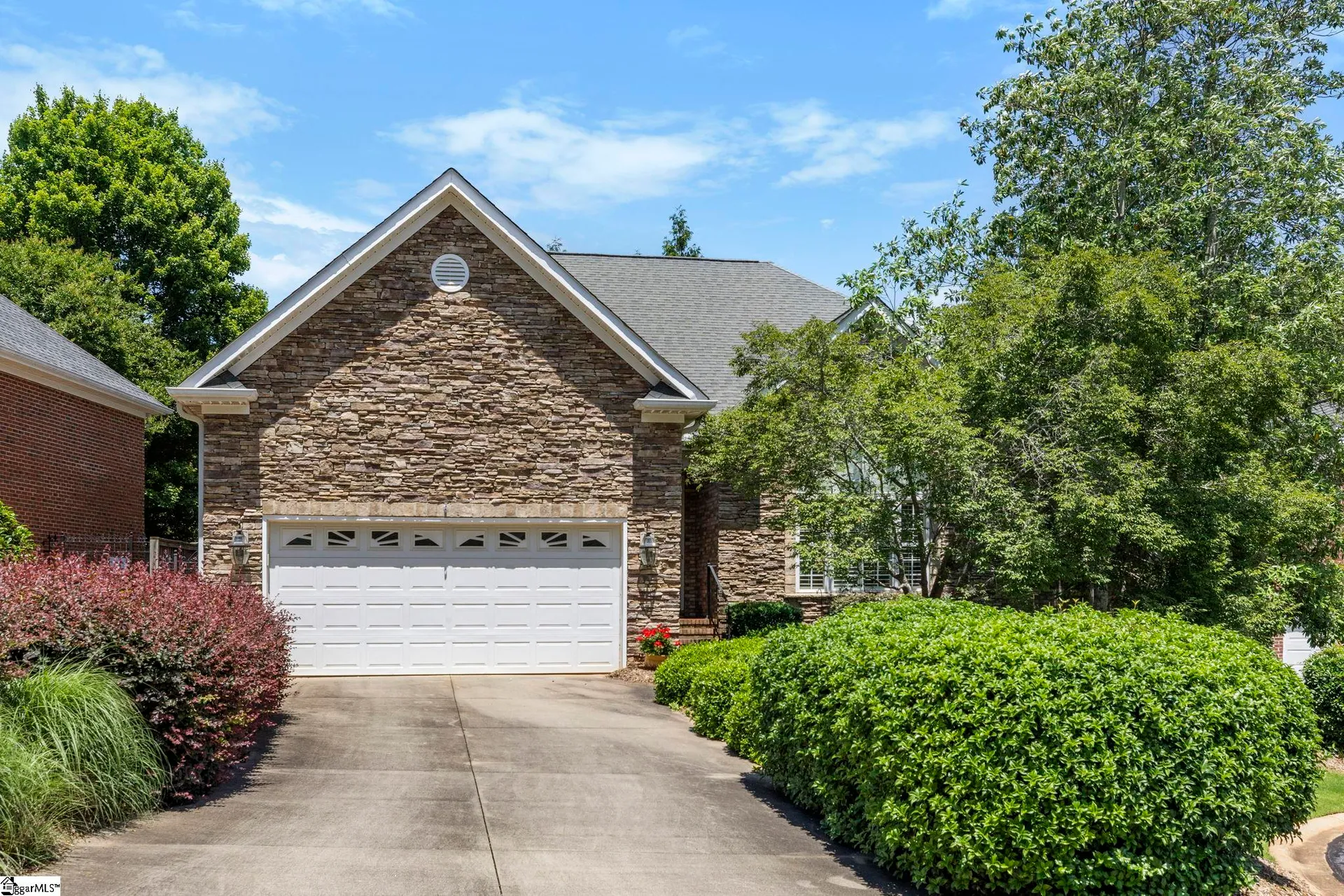 Kenwood, Greenville Community