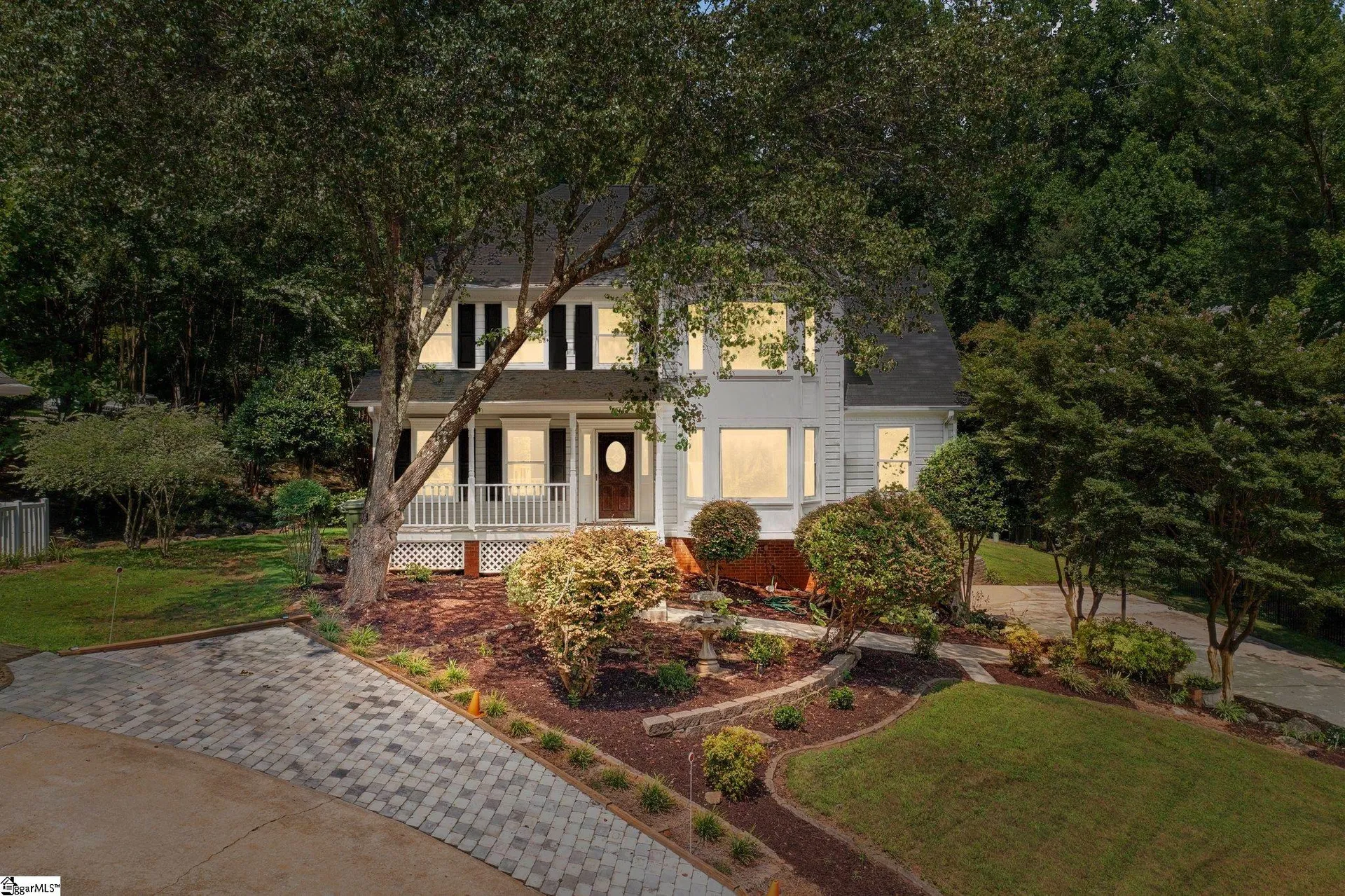 Property image 3 at 28 Bernwood Drive, Taylors, SC 29687