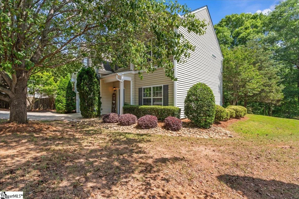 Property image 4 at 3 Clifford Court, Simpsonville, SC 29681