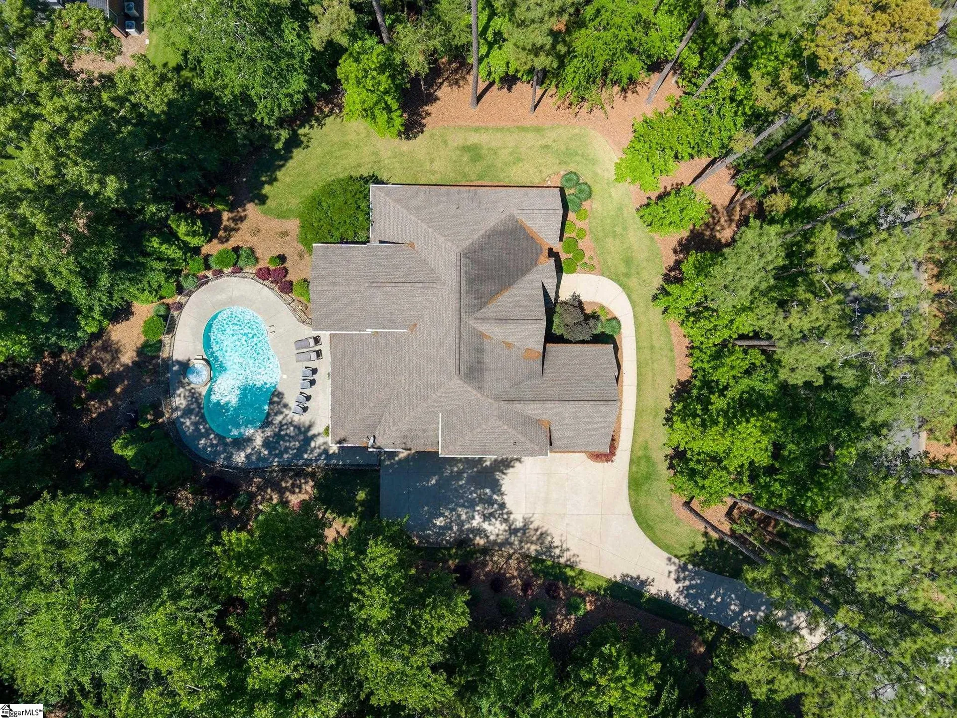 Property image 2 at 127 Turnberry Drive, Spartanburg, SC 29306