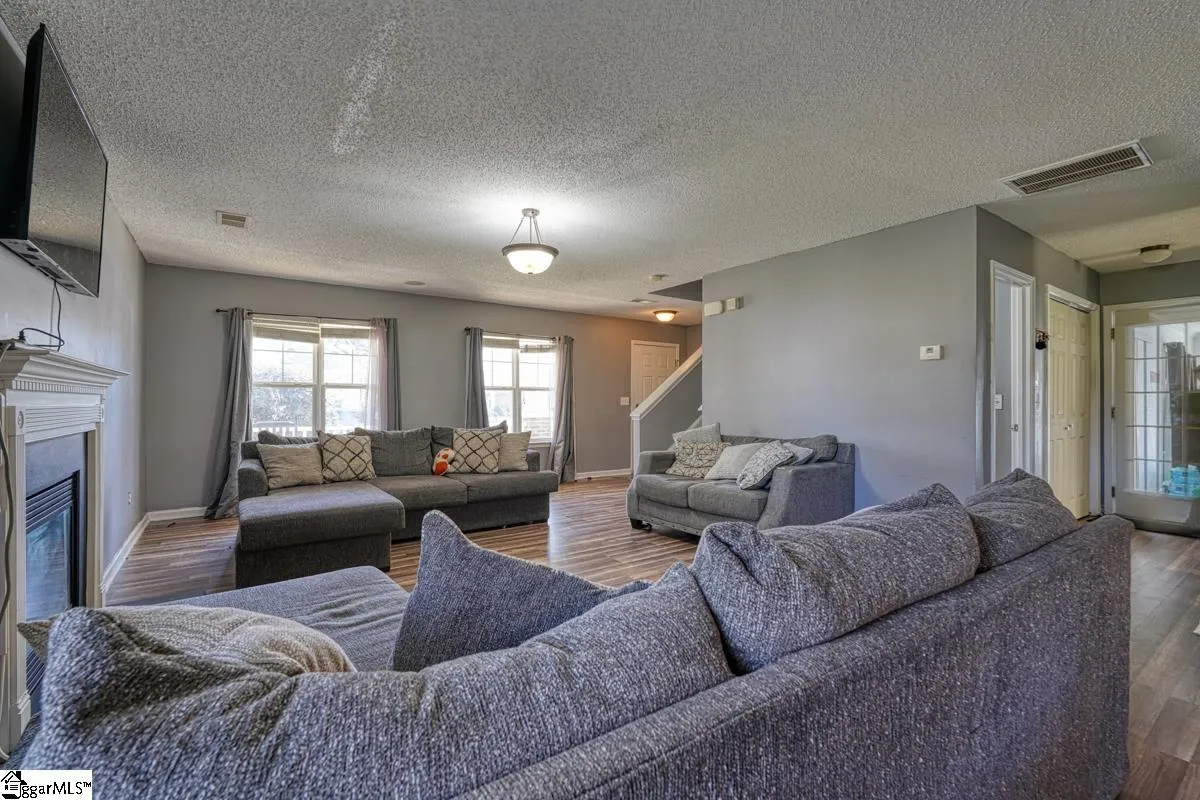 Property image 2 at 406 Standing Rock Drive, Boiling Springs, SC 29316
