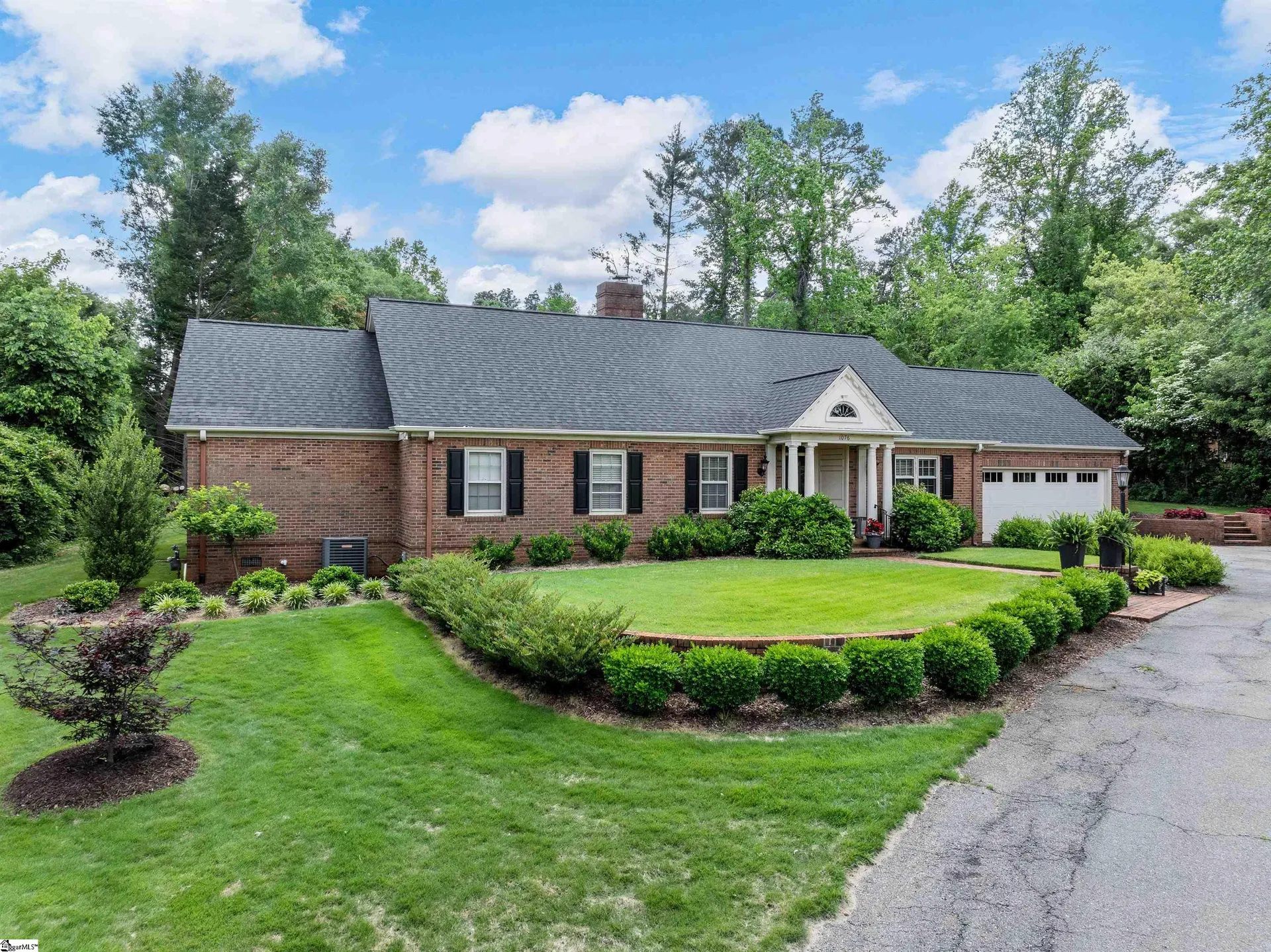 Property image 3 at 1076 Woodburn Road, Spartanburg, SC 29302-2864