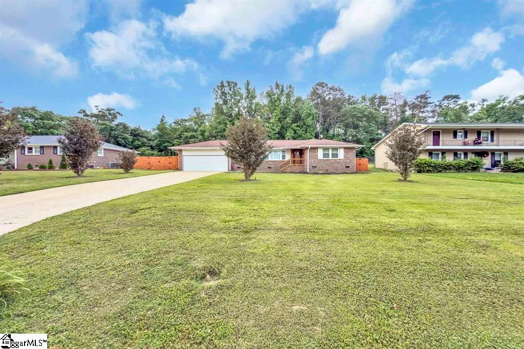 Property image 2 at 469 Royal Oak Drive, Spartanburg, SC 29302