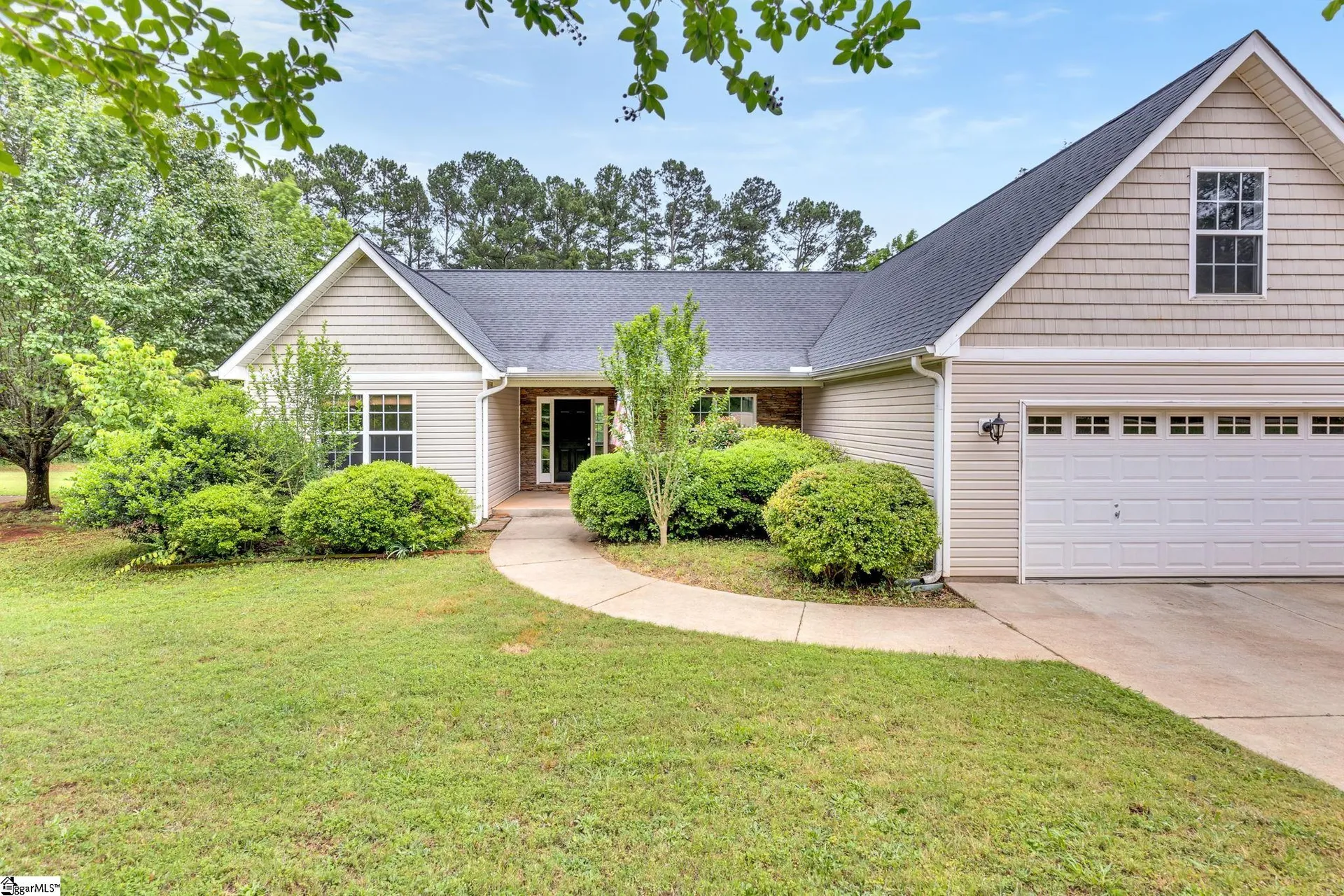 Waters Grove, Taylors Community
