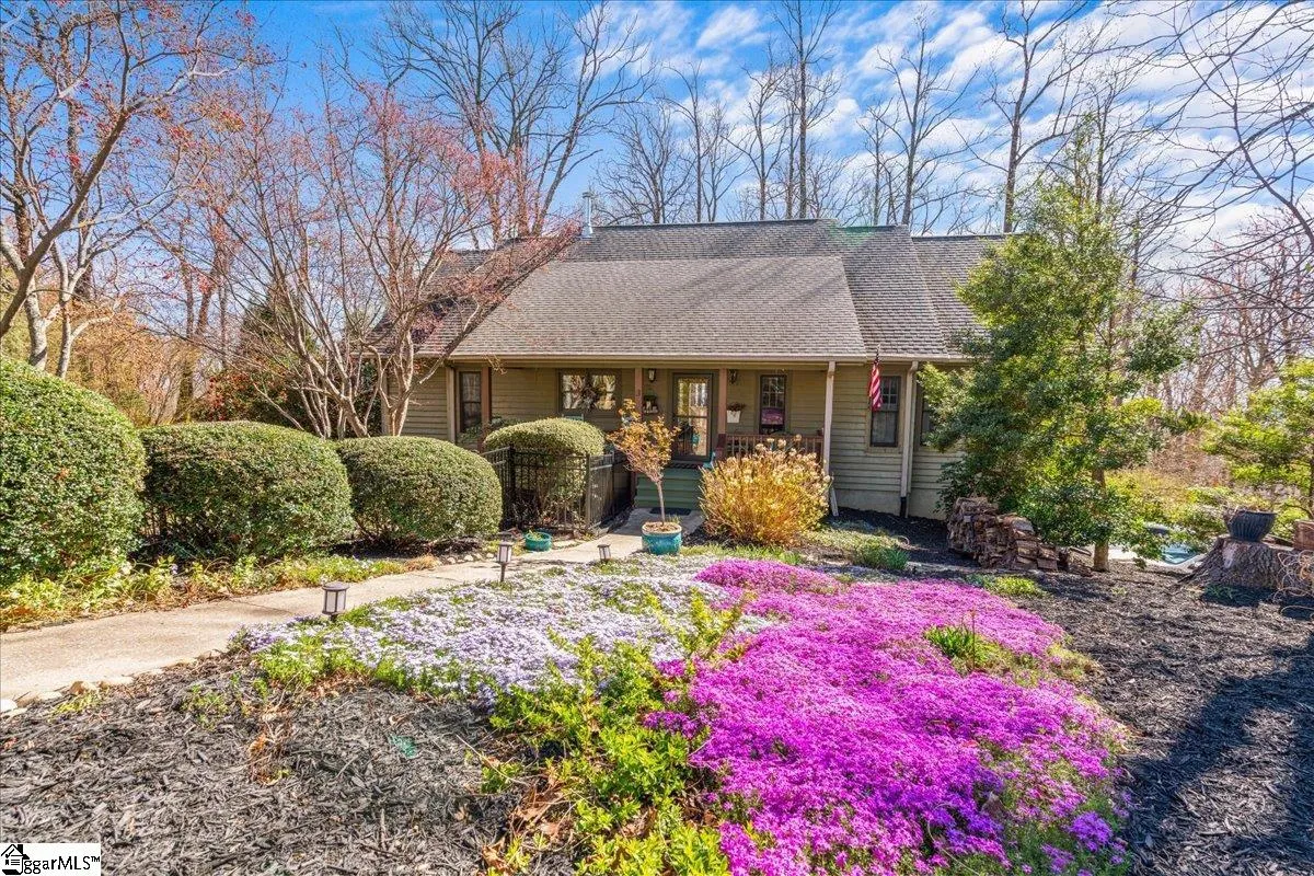 3 Rocky Gap Court