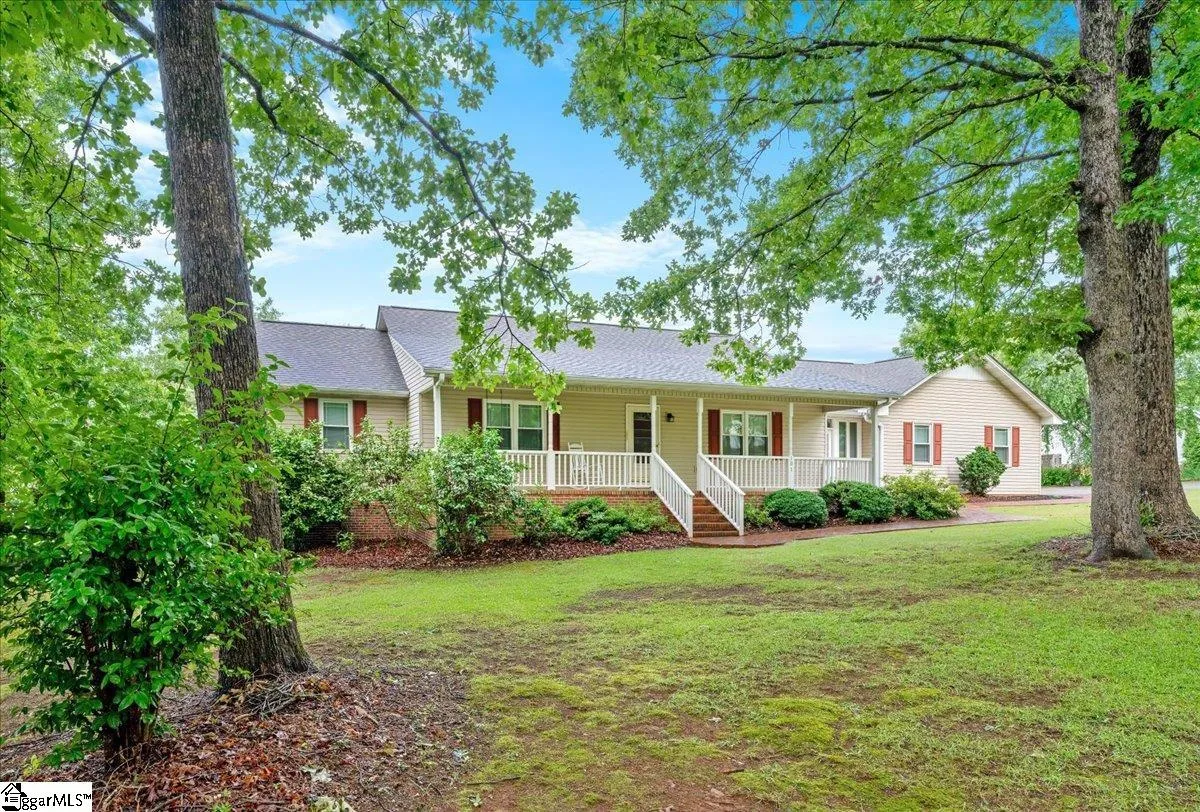 Property image 2 at 107 Aiken Farm Road, Pickens, SC 29671