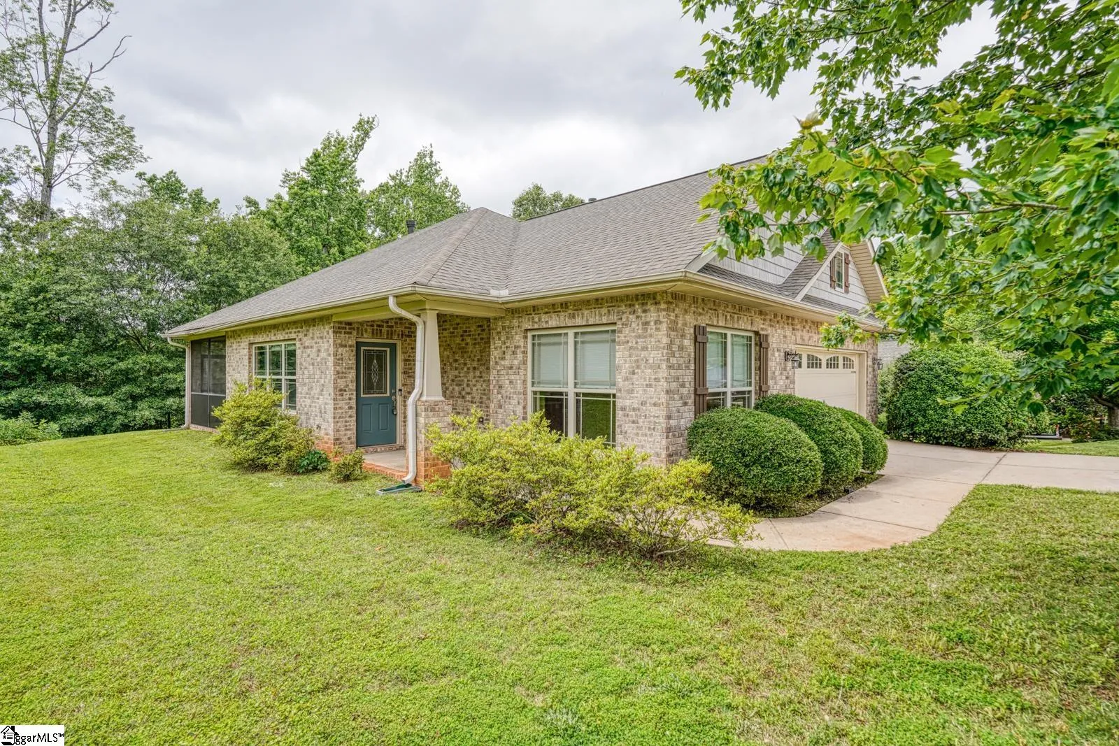 Property image 2 at 687 W Heatherstone Lane, Roebuck, SC 29376