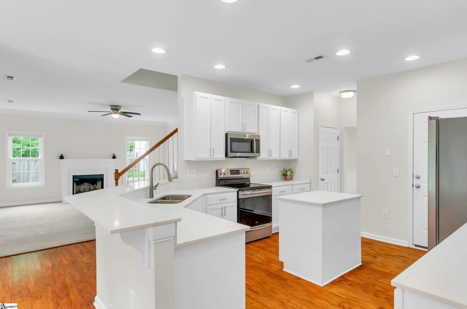 Property image 4 at 376 Woodsberry Shoals Drive, Duncan, SC 29334