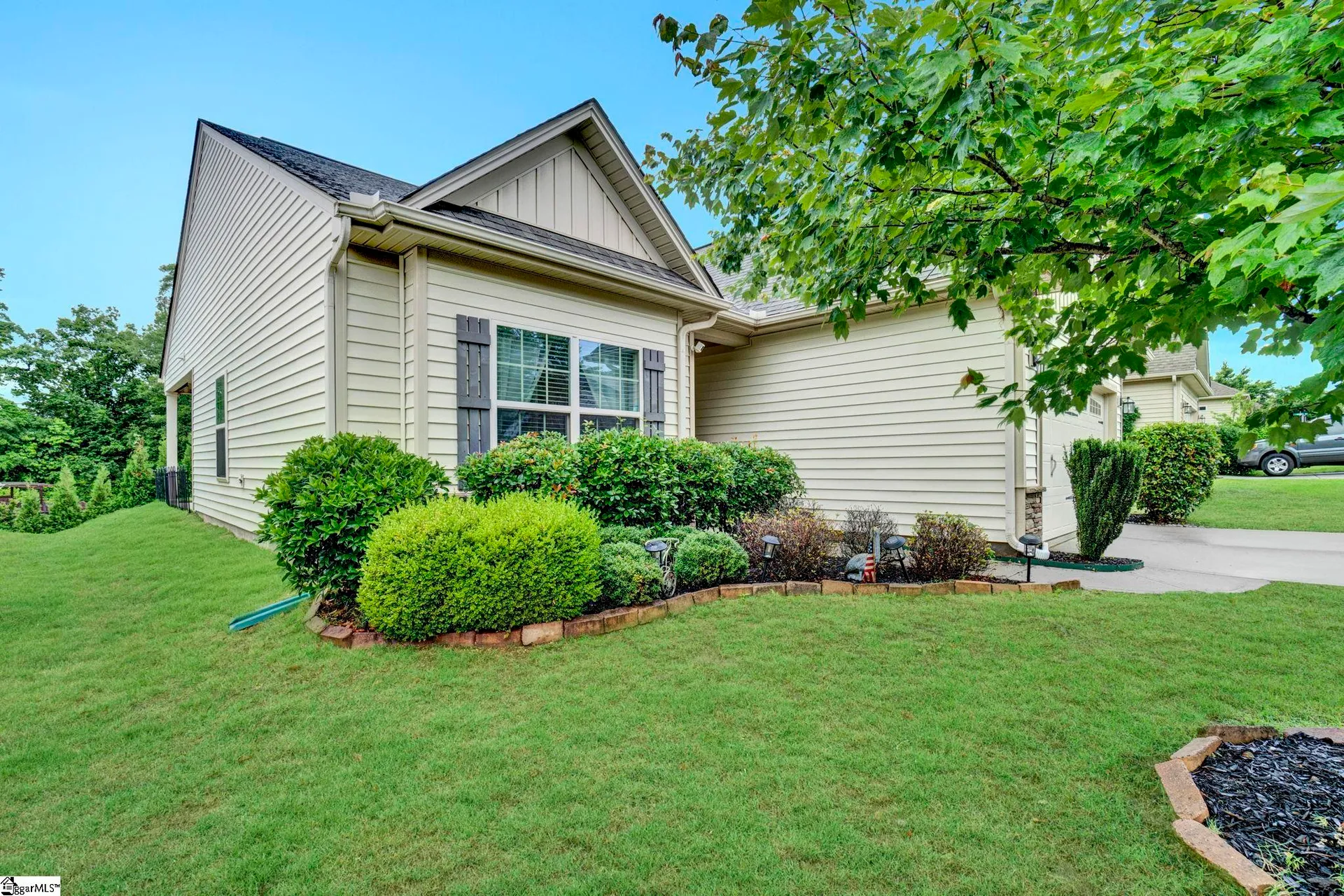 Property image 2 at 104 Penrith Court, Simpsonville, SC 29681