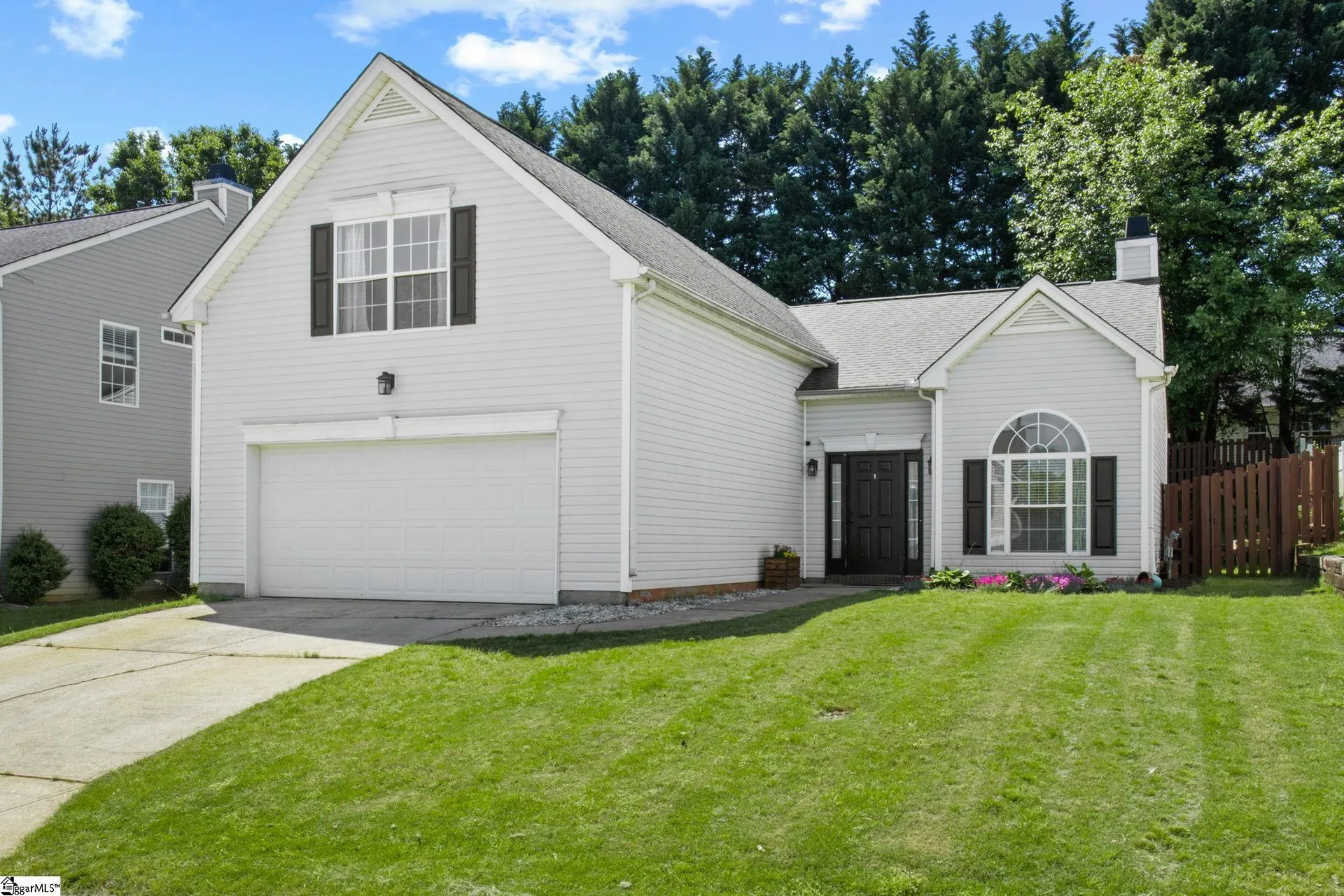 Riverside Glen, Greer Community