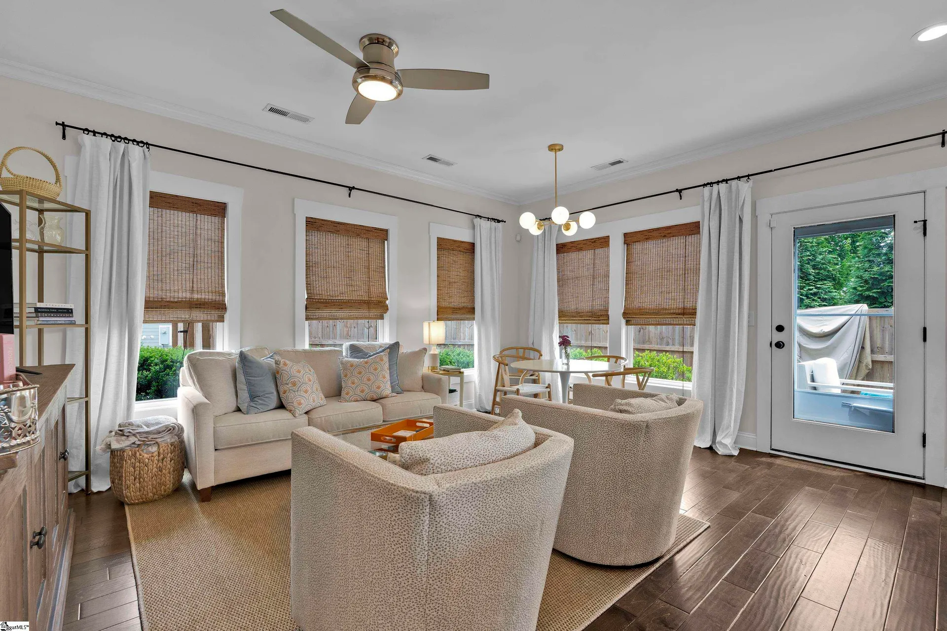Property image 4 at 22 Greenridge Drive, Greenville, SC 29607