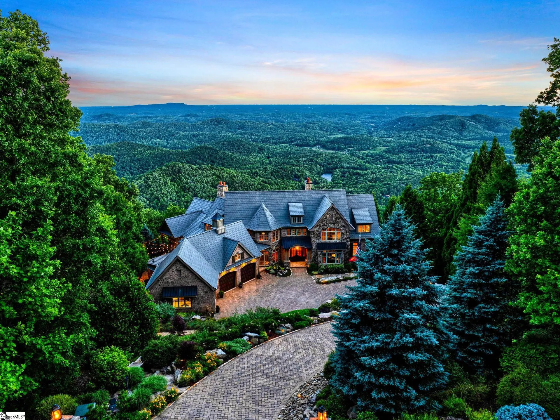 16 High Bluff Court