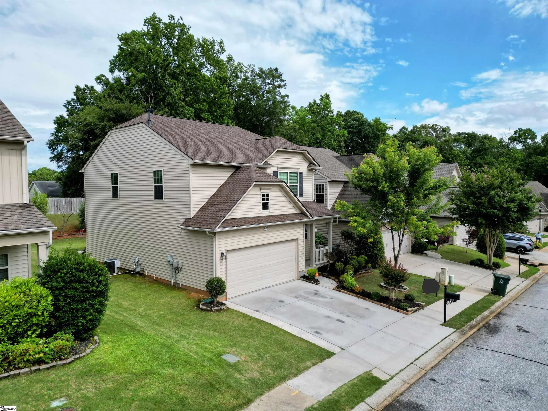 Property image 1 at 207 Penrith Court, Simpsonville, SC 29681-8173