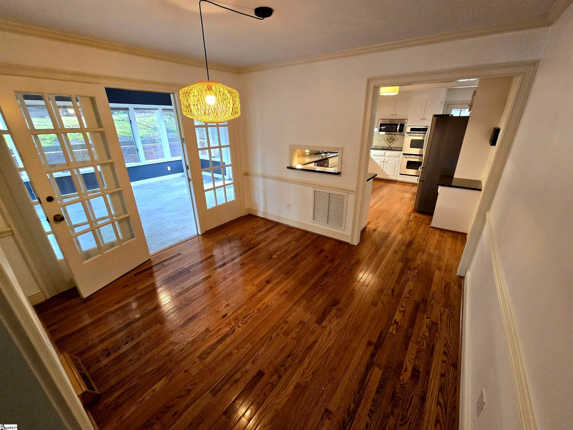 Property image 3 at 1706 E Saluda Lake Road, Greenville, SC 29611