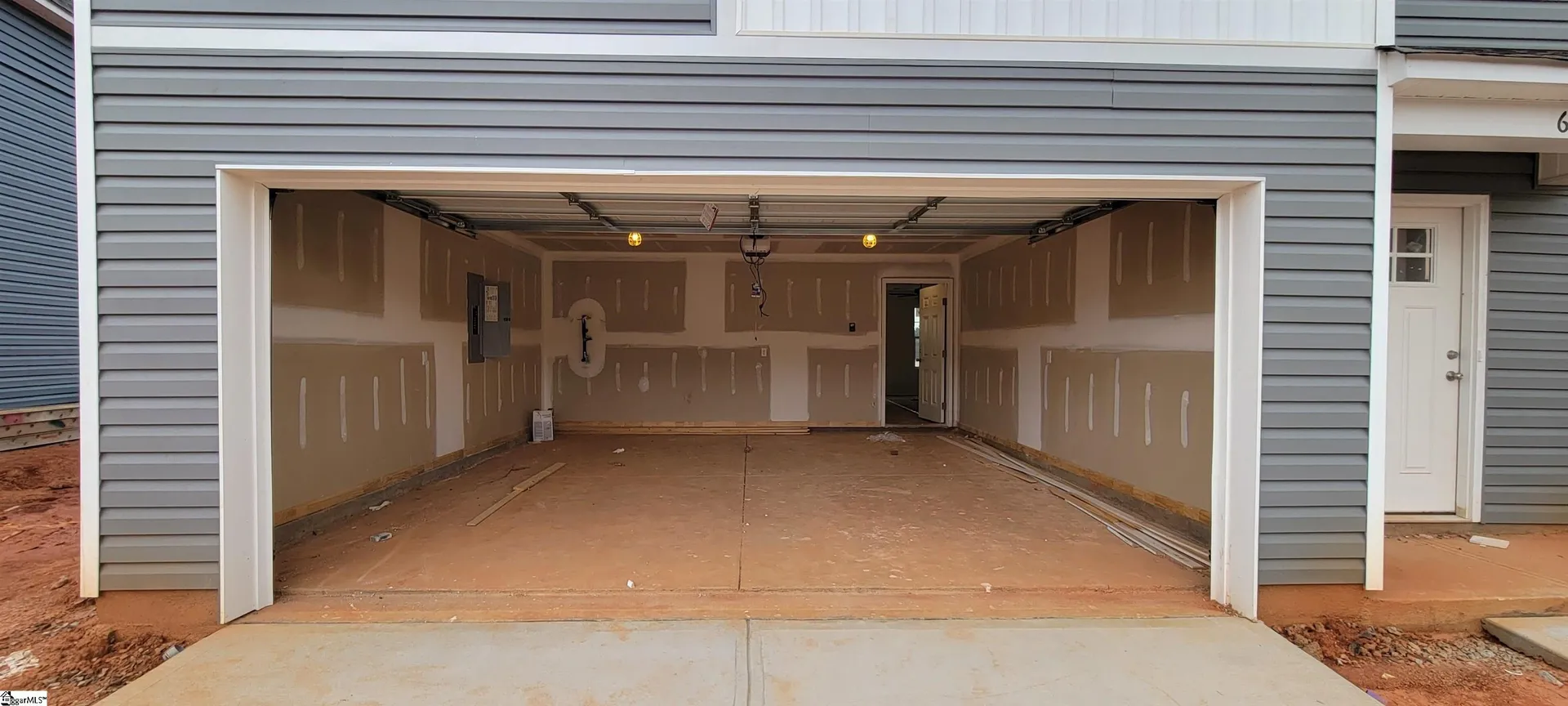 Property image 2 at 6087 Willutuck Drive, Boiling Springs, SC 29316