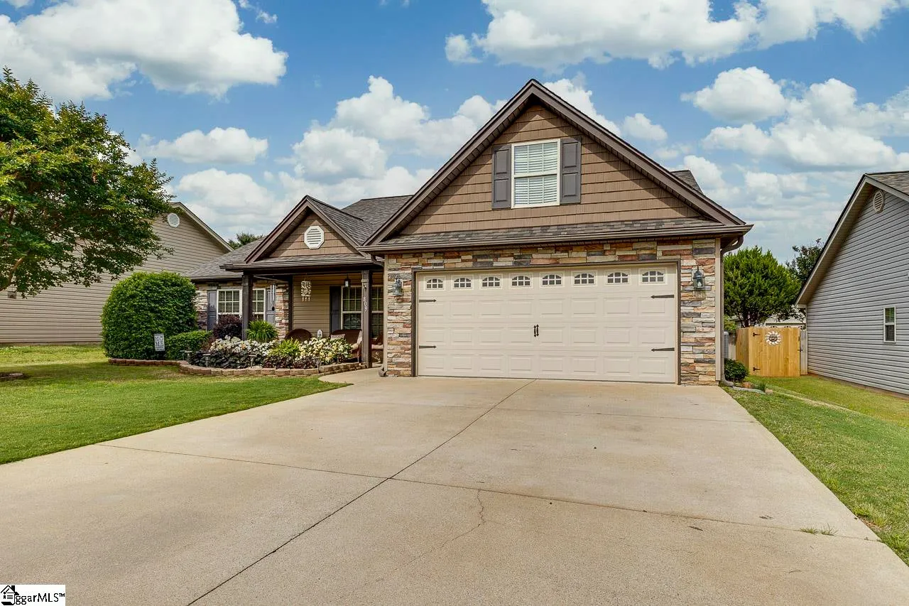 Property image 3 at 809 Dove Creek Court, Boiling Springs, SC 29316