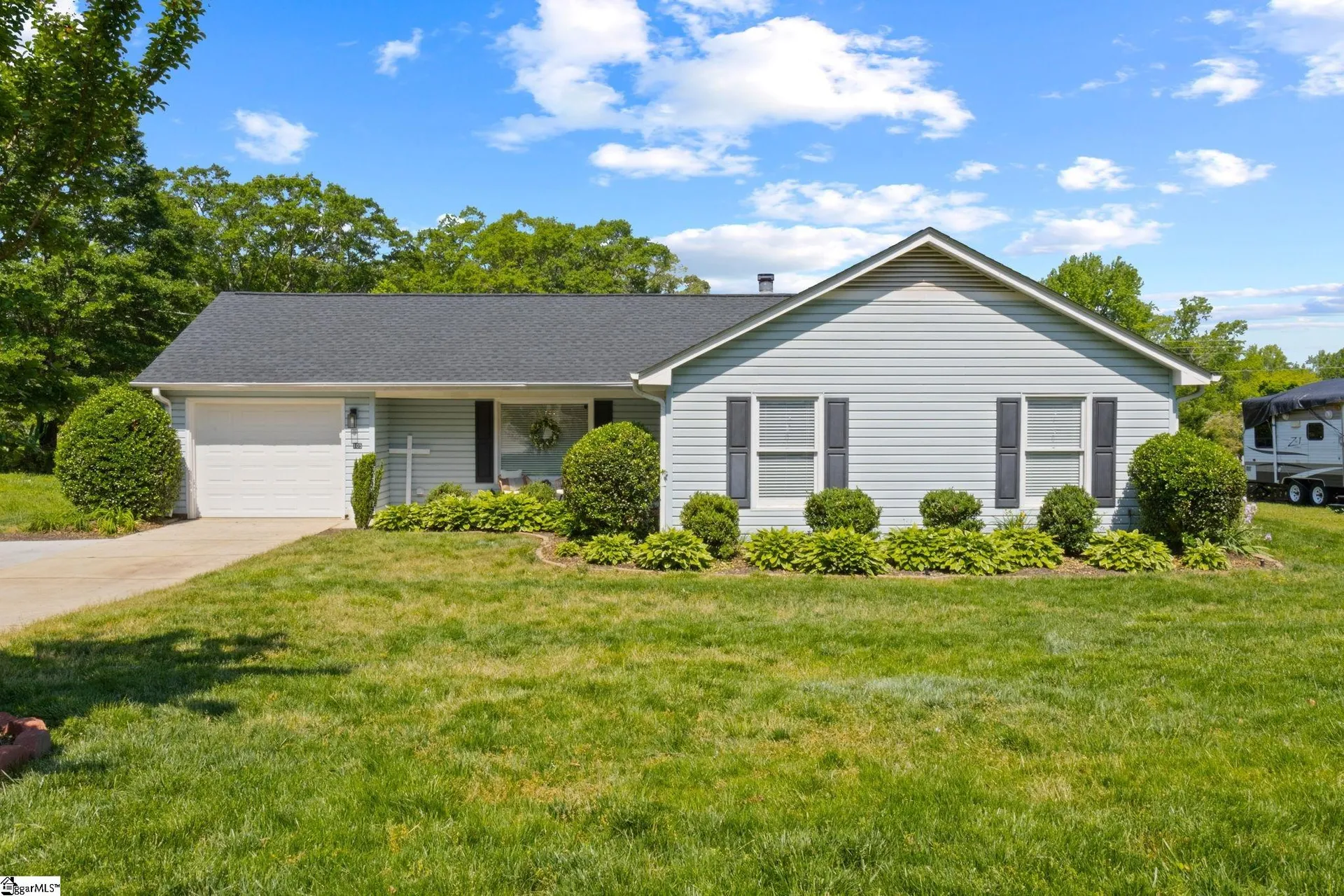 105 Woodland Road