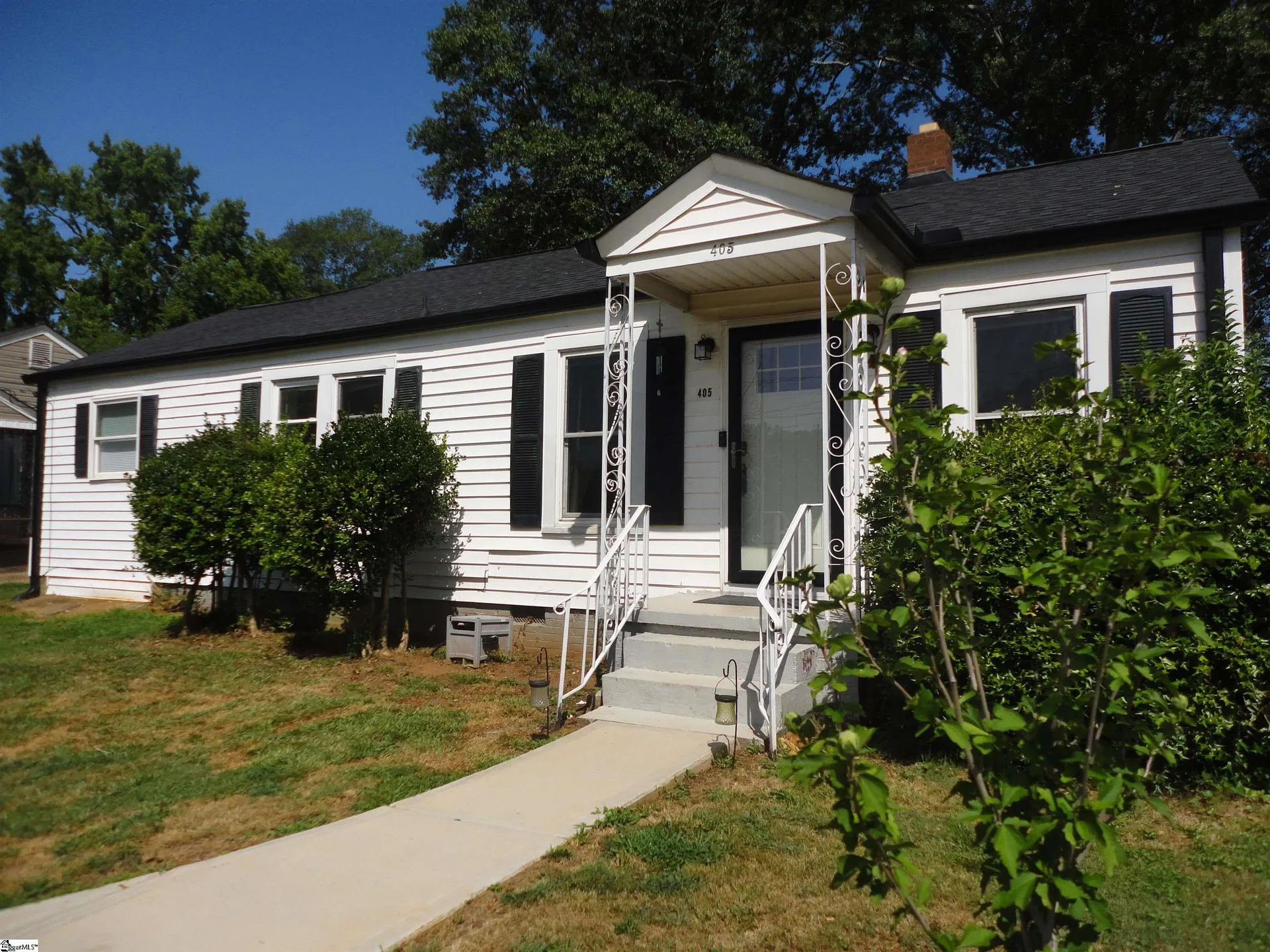 Property image 2 at 405 Perry Road, Greenville, SC 29609