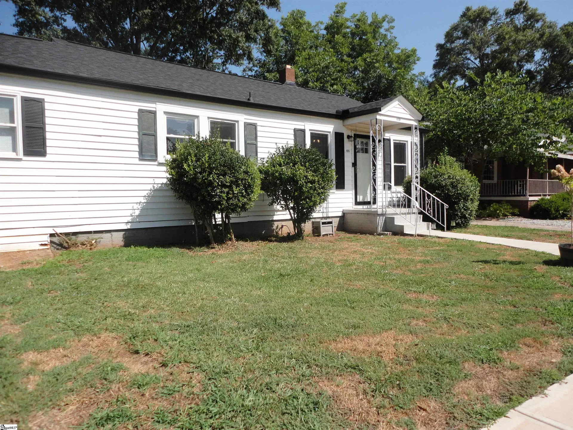 Property image 3 at 405 Perry Road, Greenville, SC 29609