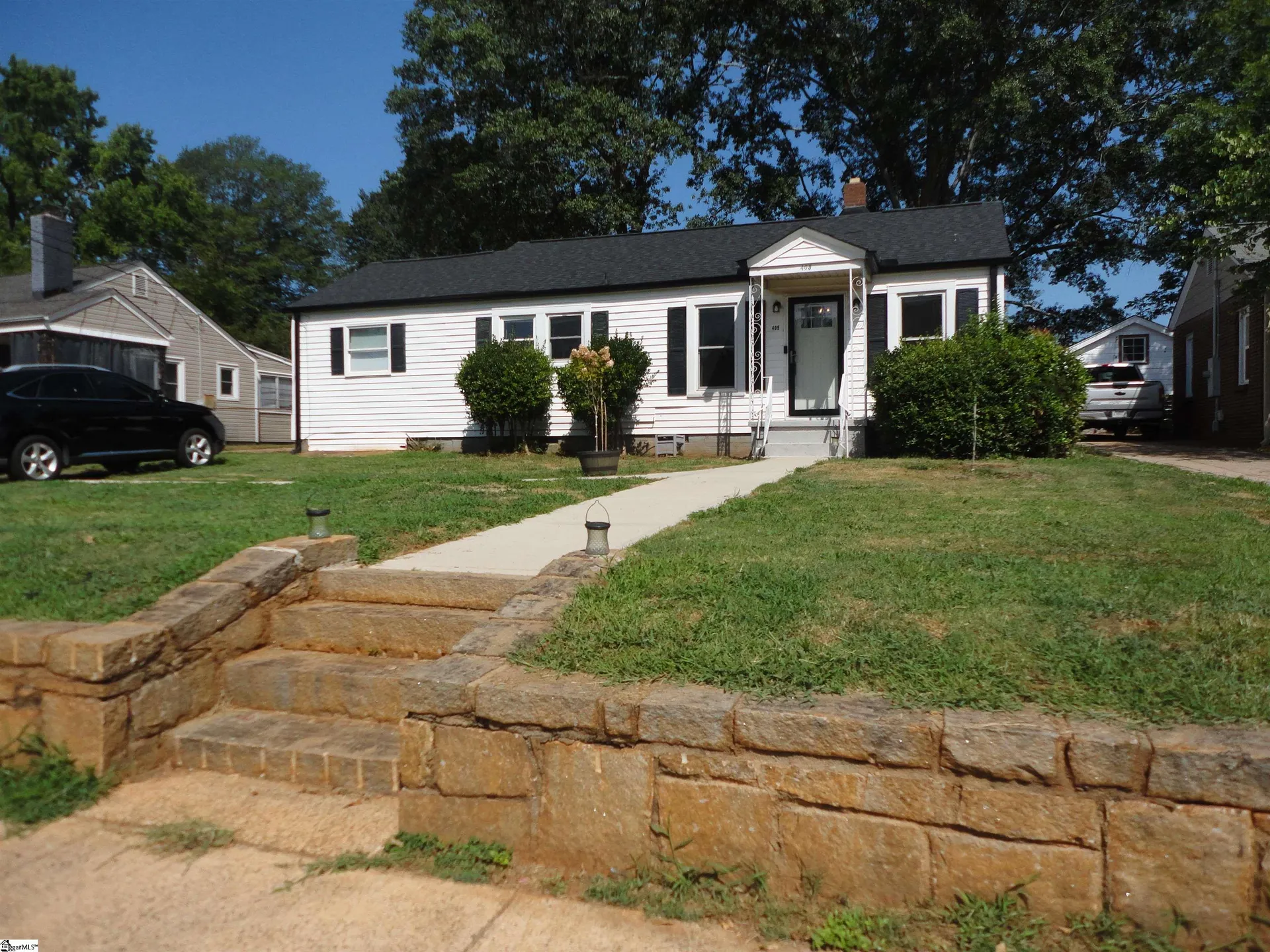 Property image 5 at 405 Perry Road, Greenville, SC 29609