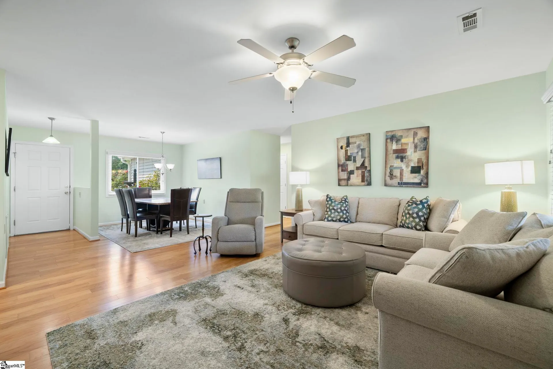 Property image 5 at 2 Hillview Drive, Greenville, SC 29615