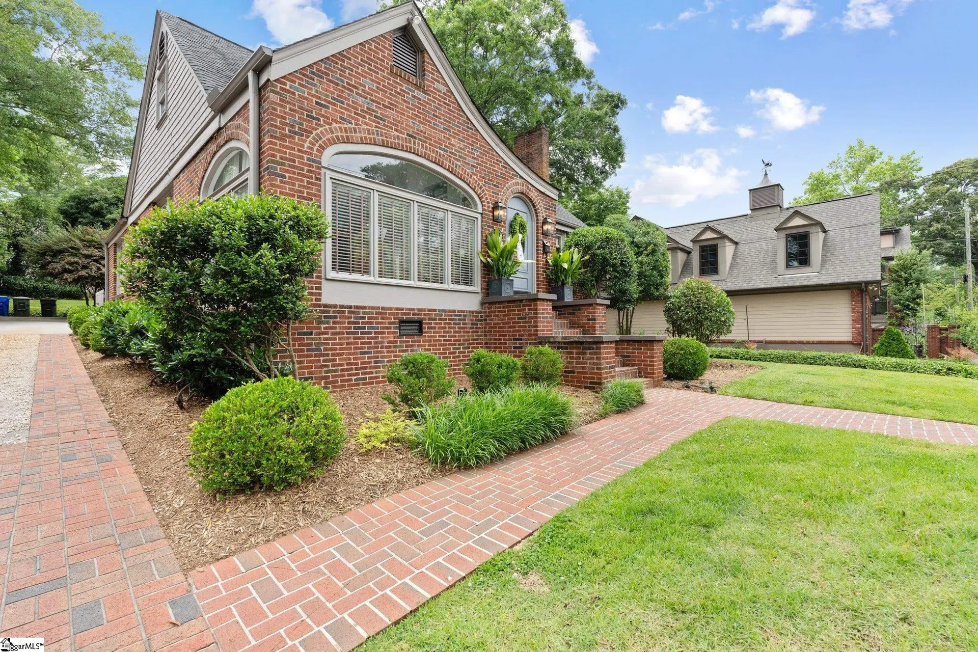 Property image 3 at 10 Afton Avenue, Greenville, SC 29601