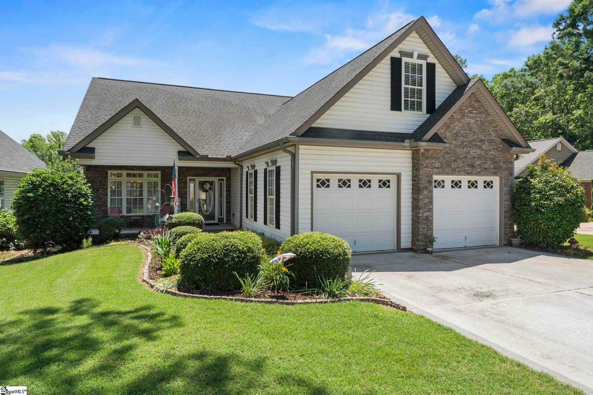 Meadow Green, Piedmont Community