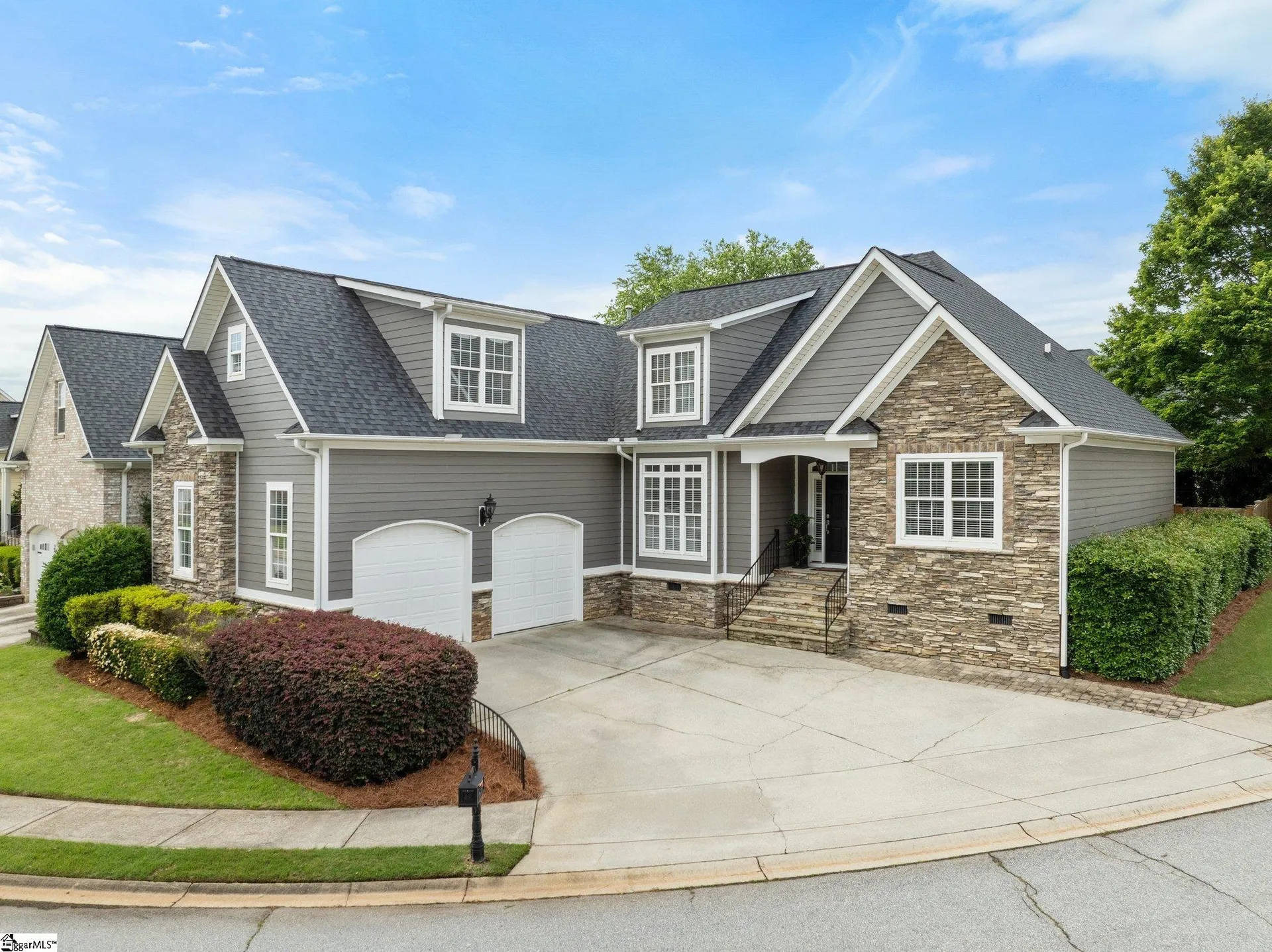 Property image 2 at 111 Holland Trace Circle, Simpsonville, SC 29681