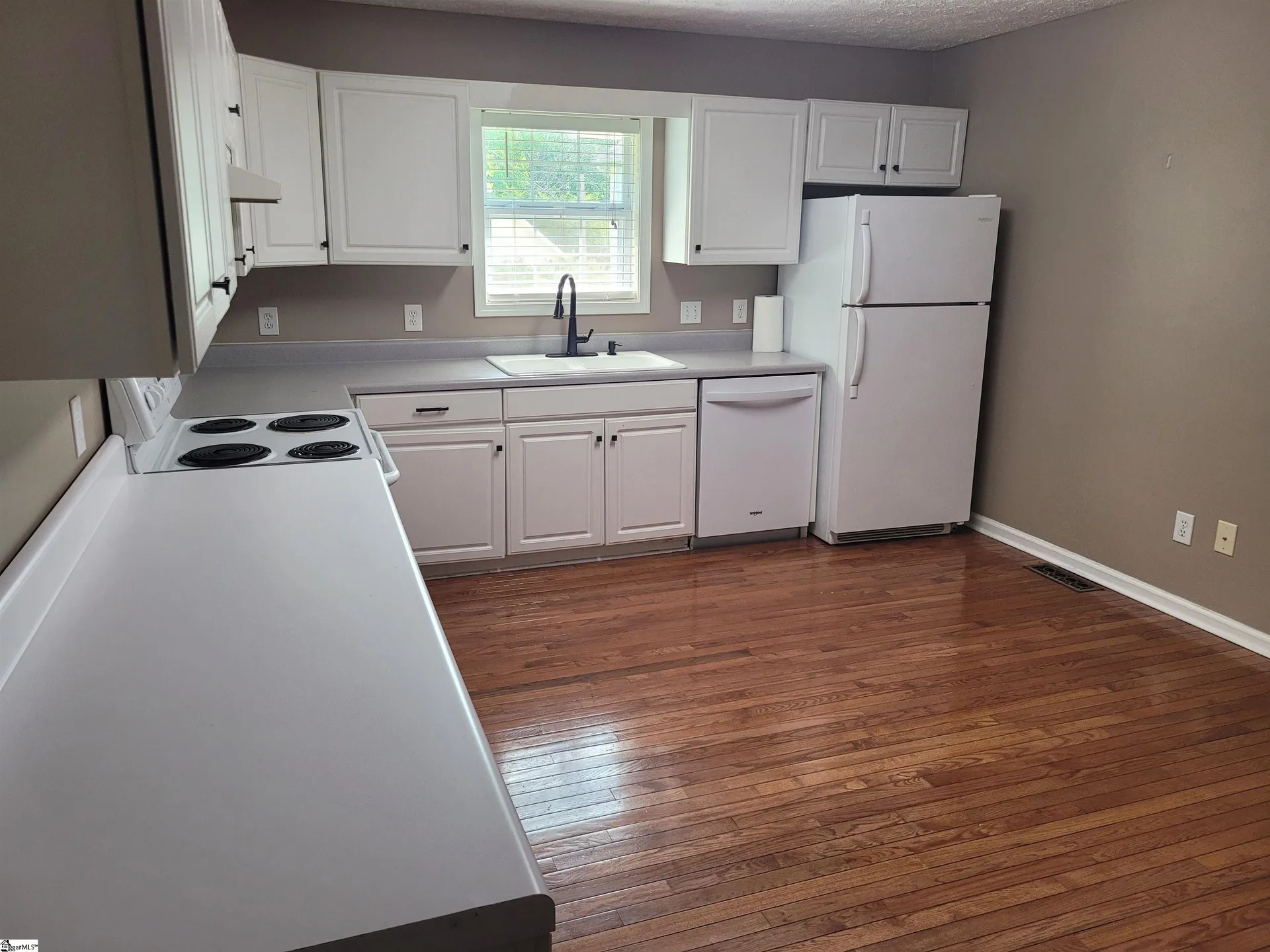 Property image 4 at 2 Mountainside Way, Greenville, SC 29609