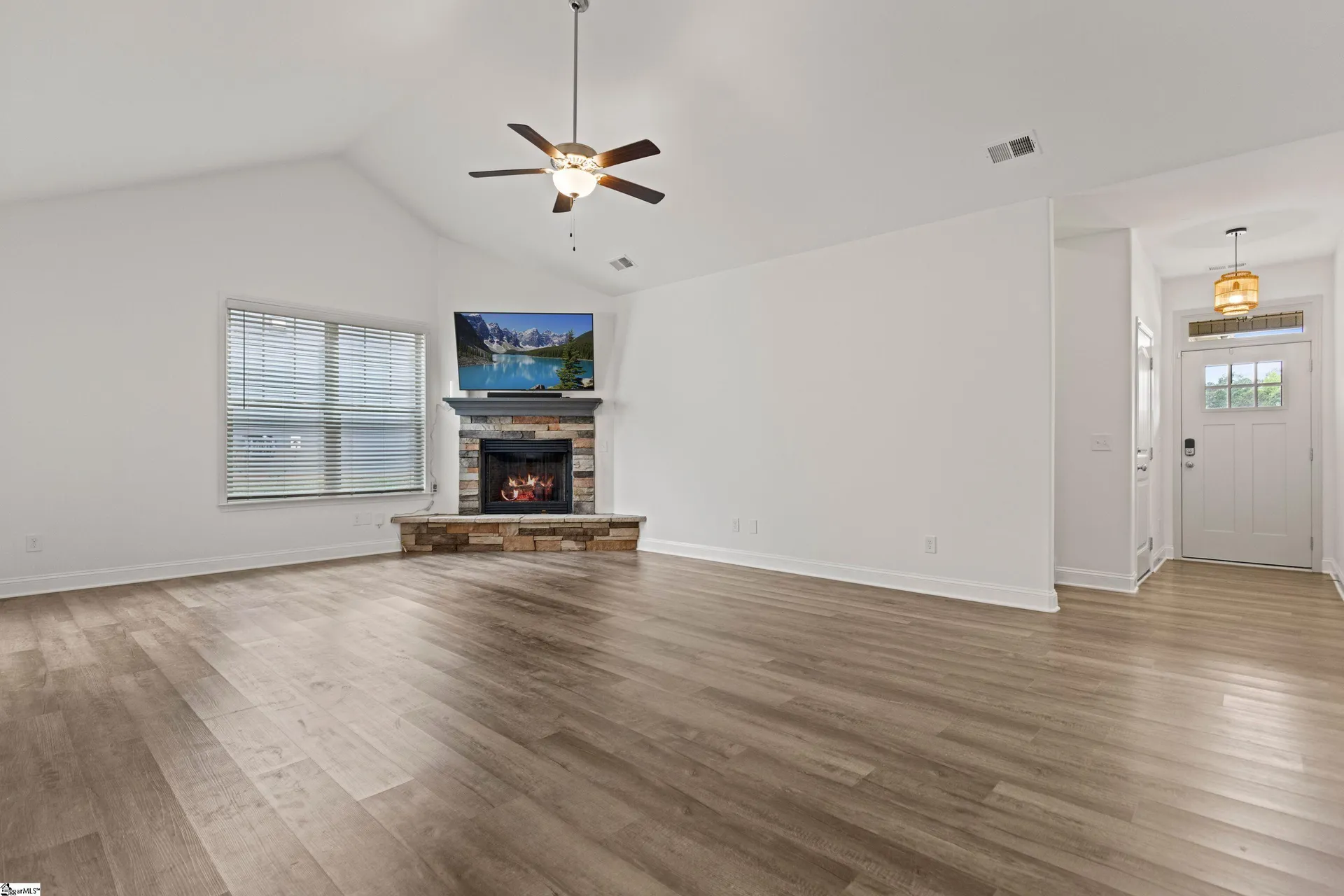 Property image 3 at 104 Forest Ridge Way, Greenville, SC 29617