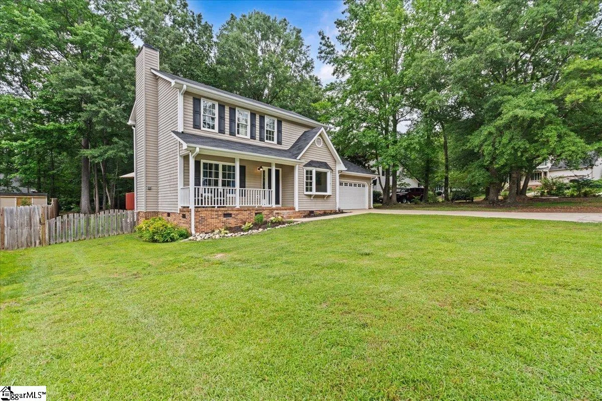 Property image 2 at 26 Staffordshire Way, Simpsonville, SC 29681