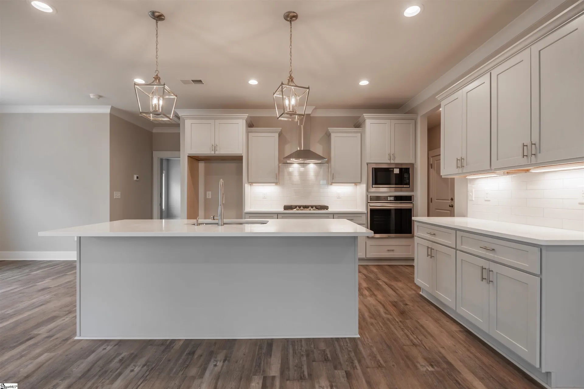 Property image 3 at 132 Willett Trail, Taylors, SC 29687