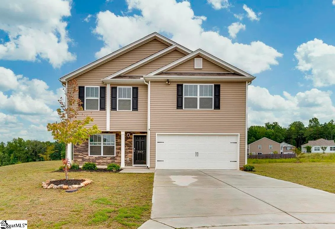 Property image 1 at 203 Yellow Branch Trail, Piedmont, SC 29673
