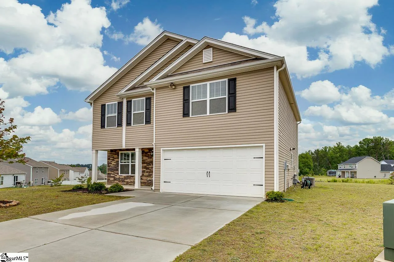 Property image 3 at 203 Yellow Branch Trail, Piedmont, SC 29673