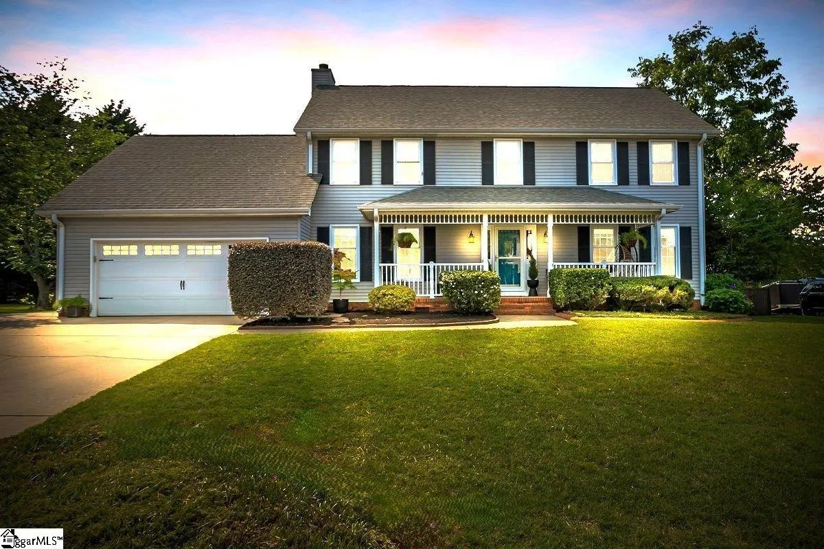 Property image 2 at 16 Chariot Lane, Simpsonville, SC 29681