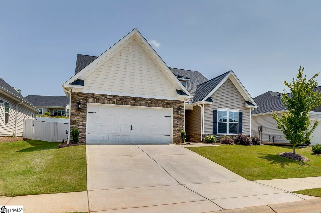 Property image 2 at 816 Apple Creek Trail, Greer, SC 29651