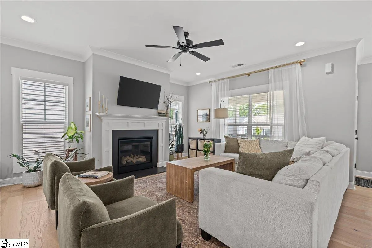 Property image 4 at 9 Logan Knoll Lane, Greenville, SC 29607