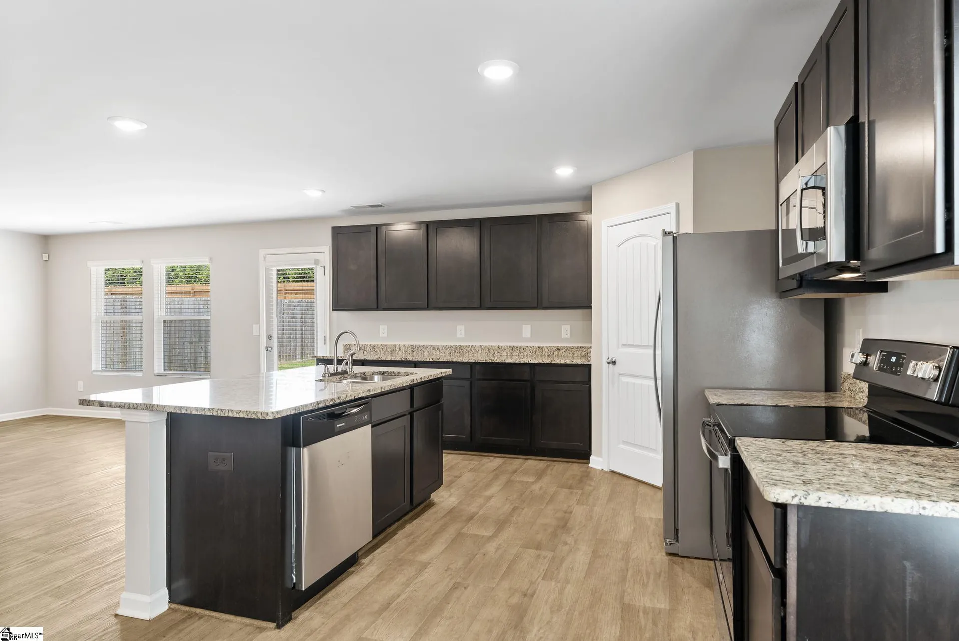 Property image 5 at 105 Echline Street, Fountain Inn, SC 29644