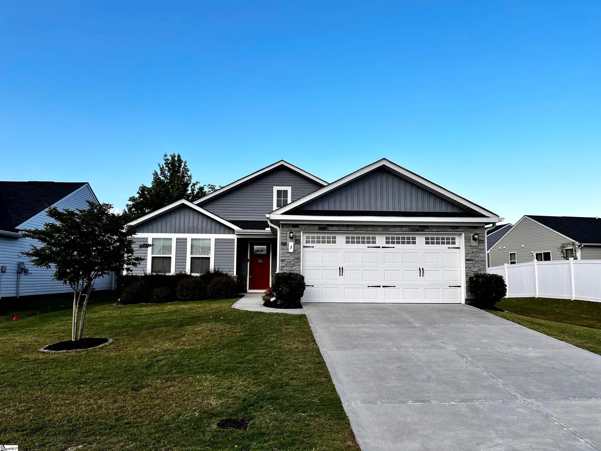3 Grove Landing