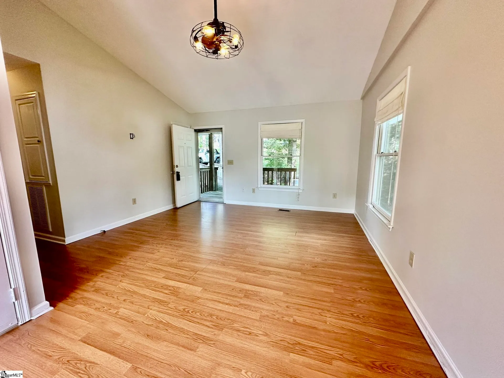Property image 4 at 115 Mountain Chase Drive, Taylors, SC 29687